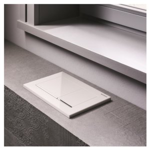 Geberit Omega30 Dual Flush Plate - White/Gloss Chrome (115.080.KJ.1) - main image 4